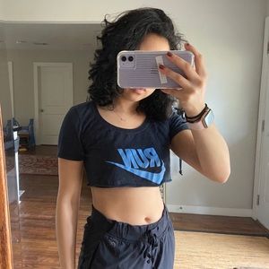 Cropped cut Nike Run t shirt